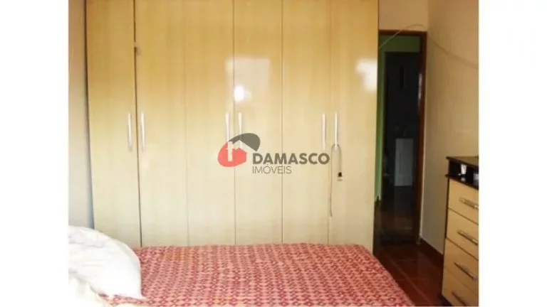 Imagem Sobrado à venda 3 Quartos, 1 Suite, 4 Vagas, 168M², Barcelona, São Caetano do Sul - SP
