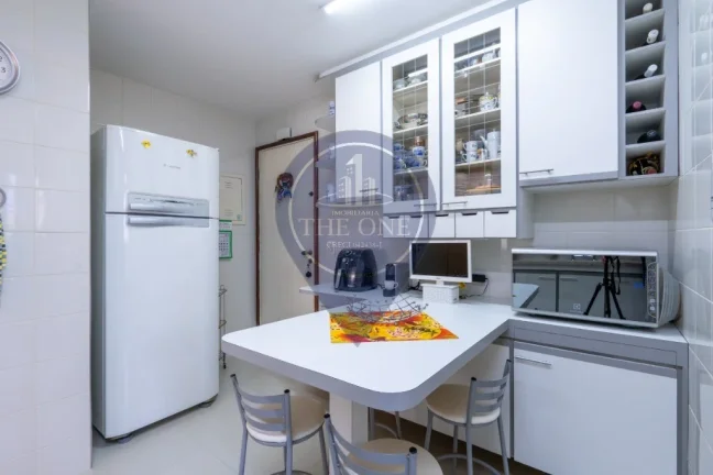 Imagem Oportunidade Imperdível: Apartamento de 3 Quartos na Vila Mariana, São Paulo-SP - 87m², 1 Suíte, 2 Salas e 1 Vaga de Garagem!