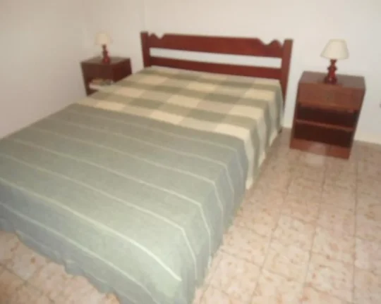 Imagem Apartamento à venda no Guarujá na Praia das Pitangueiras.