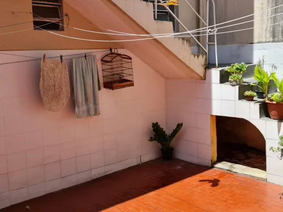 Imagem Casa à venda no Siqueira Campos: 3 quartos, 2 banheiros, 2 salas - Imperdível!