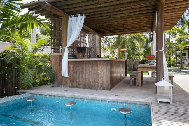 Imagem Casa de luxo à venda em Trancoso/BA com alta rentabilidade na locação — oportunidade exclusiva para investidores.