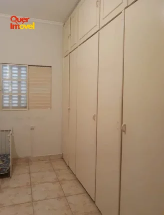 Imagem Casa à venda em Campos Elíseos, Ribeirão Preto-SP: 3 quartos, 1 sala, 3 banheiros, 2 vagas de garagem, 160m² de área.