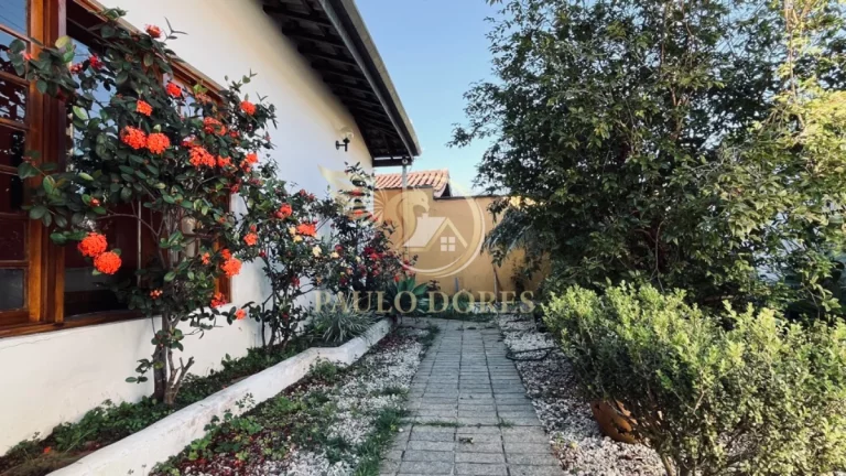Imagem CASA DE 298 m² À VENDA NO CENTRO DE UBATUBA-SP