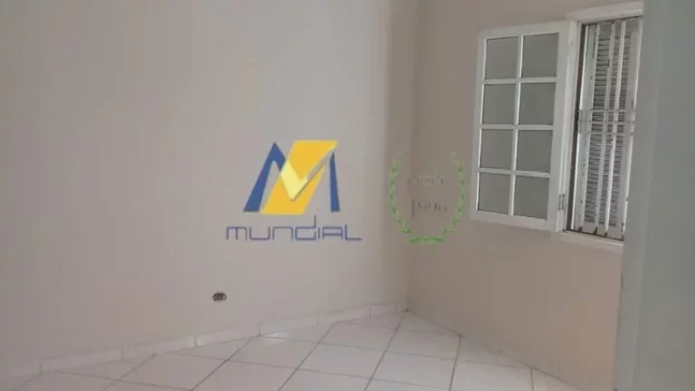 Imagem Sobrado à Venda com 100m², 3 dormitórios, 1 suíte, 1 sala e 3 vagas!!!
