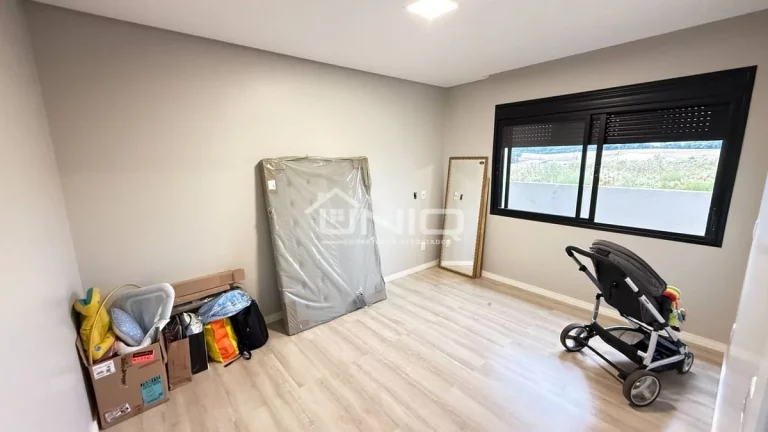 Imagem Casa Térrea Suíte e 2 Dormitórios, com piscina - Alvorada