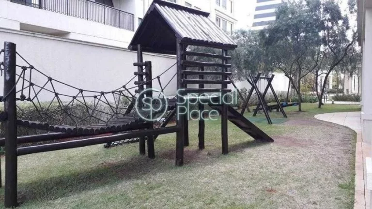 Imagem Apartamento bem amplo com 160 metros, 4 dormitórios, 2 suítes, varanda gourmet, quarto de empregad...