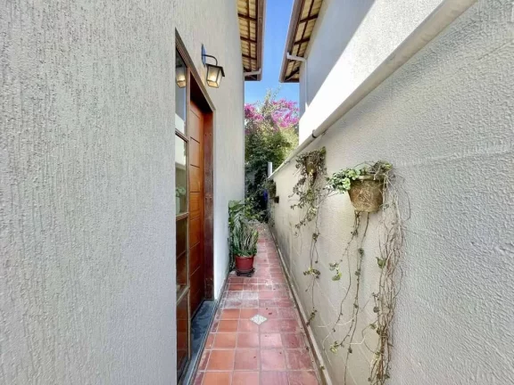 Imagem Cond. San Filipi - Casa 2d c/ terraço, armários e quintal com churrasqueira