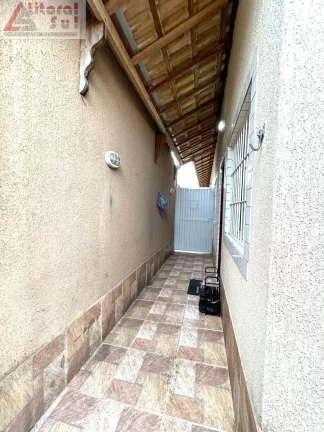 Imagem CASA RESIDENCIAL em PRAIA GRANDE - SP, MARACANÃ