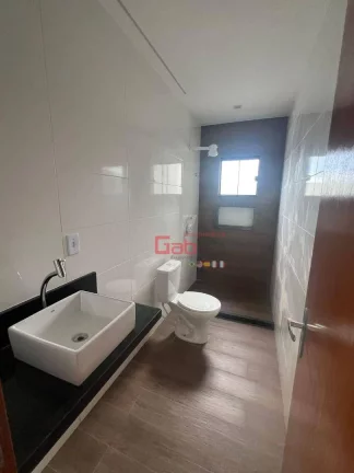 Imagem Casa com 3 dormitórios à venda, 175 m² por R$ 650.000 - Nova São Pedro - São Pedro da Aldeia/RJ