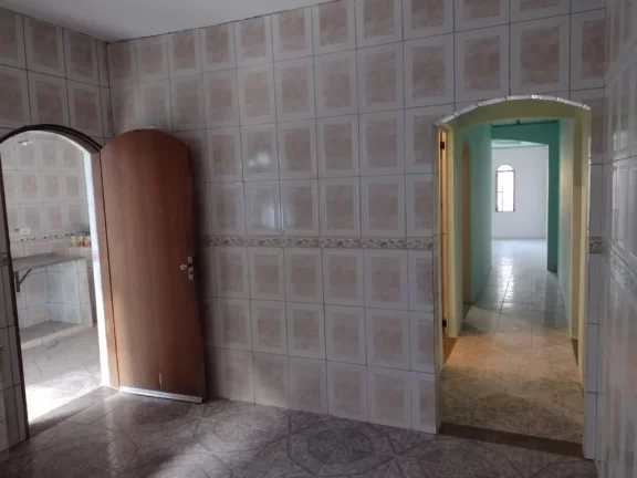 Imagem Sobrado com 6 dormitórios à venda, 265 m² por R$ 850.000,00 - Jardim Imperador - Suzano/SP