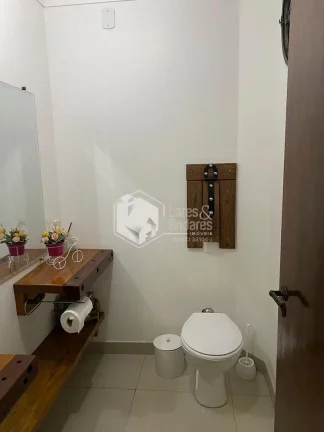 Imagem CASA À VENDA, COM 270M² COM 3 DORMS SENDO 2 SUÍTES, EDÍCULA E CHURRASQUEIRA, VAGA PARA ATÉ 5 CARROS - JARDIM NORDESTE