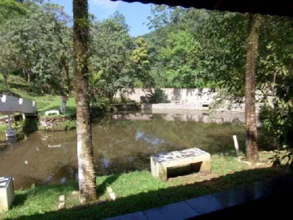 Imagem BELISSIMA CHACARA COM 54.000 M2, BELAS CASAS E PISCINA