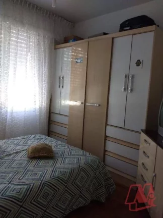 Imagem 2 dormitórios,reformado próximo ao Hospital de Clínicas
