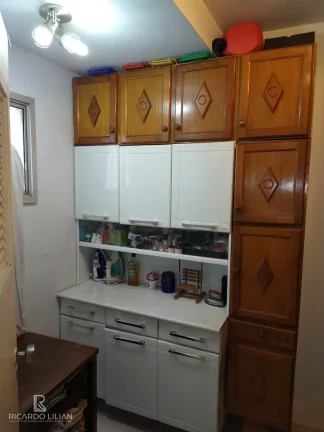 Imagem "Apartamento de 3 dormitórios com sacada, duas vagas de garagem e lazer em ótima localização"