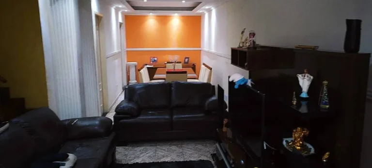 Imagem Sobrado 3 domitorios com 3 Dormitorios e 3 Vagas de Garagens