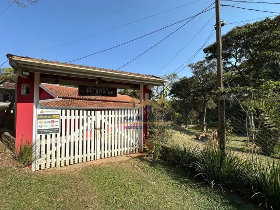 Imagem Chácara com 3 dormitórios à venda, 4000 m² por R$ 750.000,00 - Bairro Congonhal - Tatuí/SP