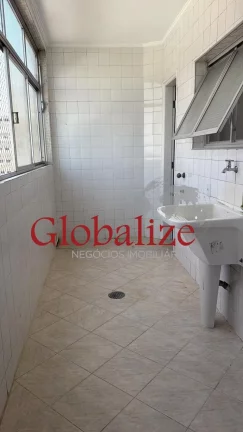 Imagem Apartamento 2 dormitórios com dependência completa e vaga demarcada no Boqueirão em Santos por R$ 690.000,00