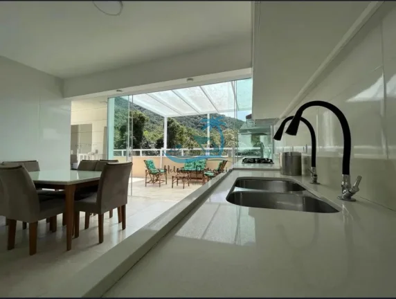 Imagem Vendo Lindíssima cobertura duplex nova com 3 dormitórios, 150 m² nas Toninhas - Ubatuba