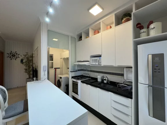 Imagem Apartamento a venda na Praia das Toninhas a poucos metros do mar