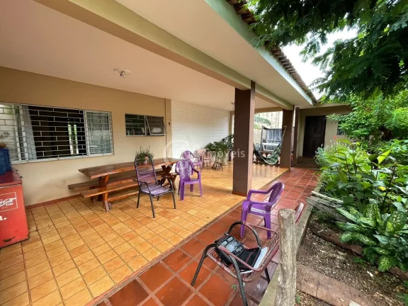 Imagem Impecável Casa à Venda na Orla Morena em Campo Grande-MS: 4 Quartos, 1 Suíte, 4 Salas, 2 Banheiros, 7 Vagas, 289,61 m²!