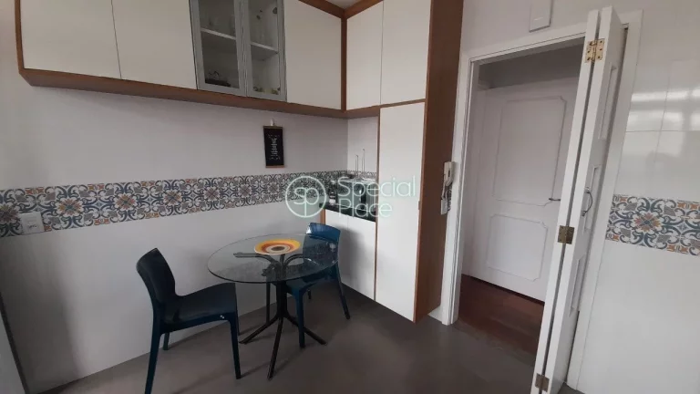Imagem Ótimo apartamento com 165m² em Higienópolis. Living com amplos janelões, sala de jantar, lavabo,...