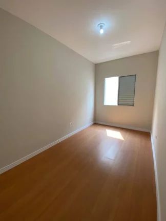 Imagem Sobrado à Venda no Bela Vista sendo 3 Dormitórios, 2 Vagas.