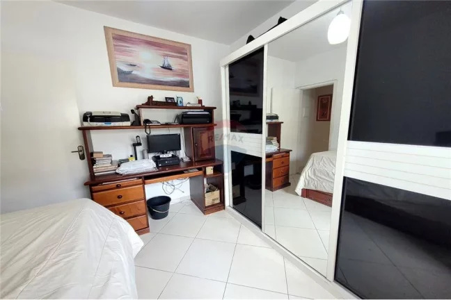 Imagem Casa com 3 quartos, 104 m² à venda em Vila Valqueire - Rio de Janeiro.