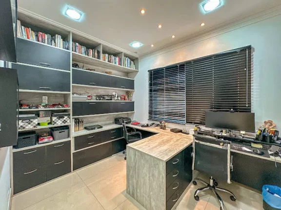 Imagem Cond D. Henrique II - 90% térrea, 4 sts, hóspedes, gourmet, piscina aquec.!