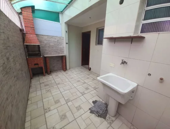 Imagem Casa com 2 dormitórios à venda, 64 m² por R$ 220.000 - Parque São Vicente - São Vicente/SP