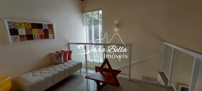 Imagem Casa com 4 dormitórios à venda, 200 m² por R$ 1.350.000,00 - Bom Retiro - Teresópolis/RJ