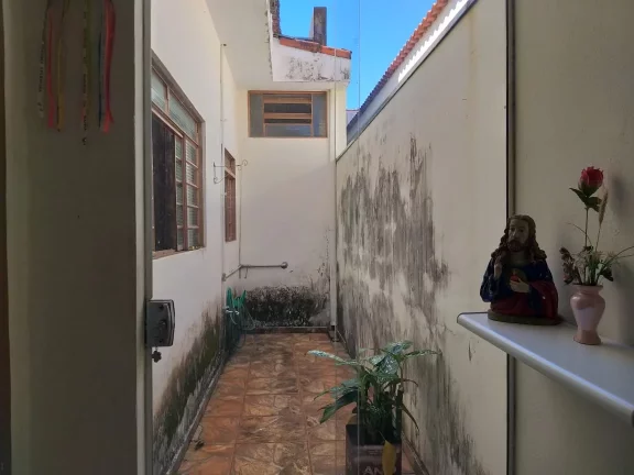 Imagem Casa tipo para venda em Jardim Lima com 3 quartos, sendo 1 suíte, 250m2