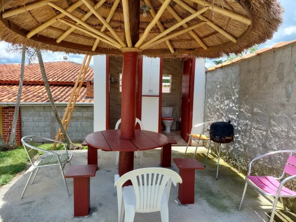 Imagem Chácara à venda com 3 quartos, sendo 1 suíte, no condomínio Alpes de Bom Jesus, Bom Jesus dos Perdões - SP