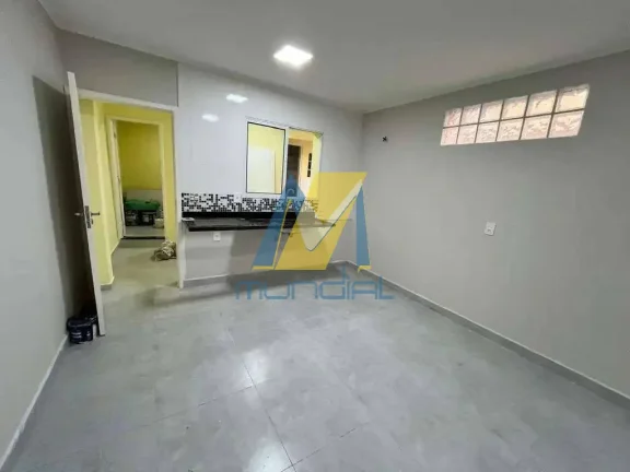 Imagem Sobrado à venda com 3 dormitórios (1 suíte)