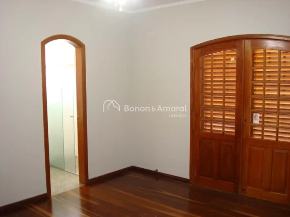 Imagem Venda , casa , Alto Taquaral , em Campinas 
Zoneamento ZM 1 .
Imóvel de Alto Padrão no Parque Taqu...
