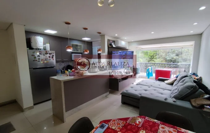 Imagem Vendo Oportunidade na Vila do Castelo. Apartamento de 72m2, com 3 Dormitirios com planejados, sendo 1 Suíte com planejados, Sacada, Cozinha com planejados vaga de garagem fixa e coberta, condomínio com lazer completo, Infraestrutura de um clube. Valor em 