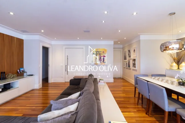 Imagem Condomínio Maison Lalique - Apartamento à venda com 181m², 4 quartos, 3 suites e 3 vagas em Moema