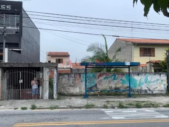 Imagem Terreno 315m² , possui 5 casas que podem ser alugadas.bairro Dos Casa em São Bernardo do Campo