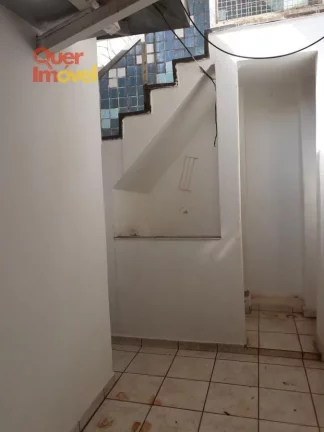 Imagem Oportunidade Única: Casa Comercial à venda na Vila Seixas, Ribeirão Preto-SP 6 salas, 2 banheiros, 4 vagas - 219m² Quer Imóvel Negócios Imobiliários