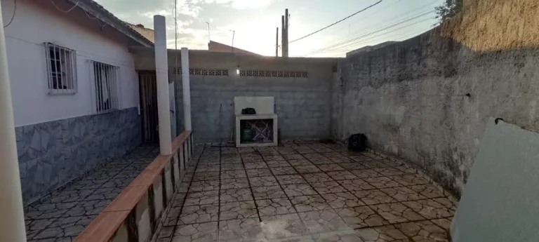 Imagem Casa com 2 dormitórios à venda, 50 m² por R$ 320.000,00 - Jardim Leblon - Suzano/SP