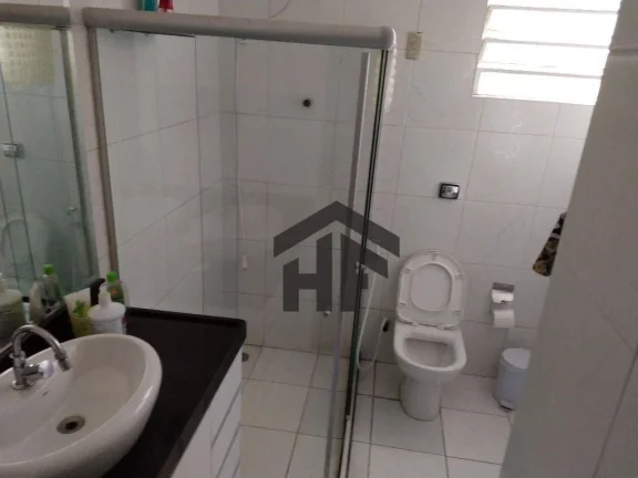 Imagem Casa de 330m² à venda, com 4 Quartos e 6 Salas, localizada no Poço, Recife - Pernambuco.