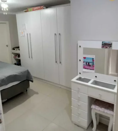 Imagem Apartamento térreo diferenciado 2 dormitórios, sendo 1 suíte e 1 vaga no Centro de Camboriú