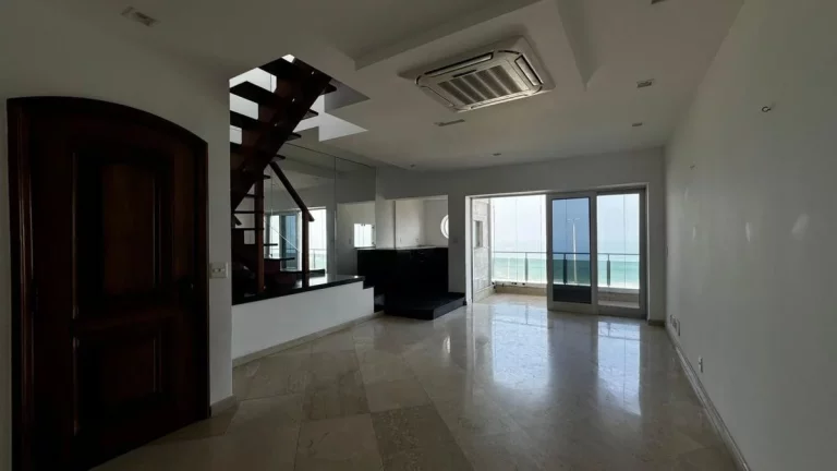 Imagem Cobertura com 3 Quartos à Venda, 300 m² em Barra Da Tijuca - Rio De Janeiro
