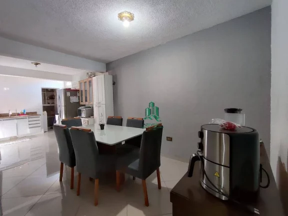 Imagem Lindo Sobrado de esquina com 170mt² - 3 dorm. /2 Banheiros e 3 Vagas