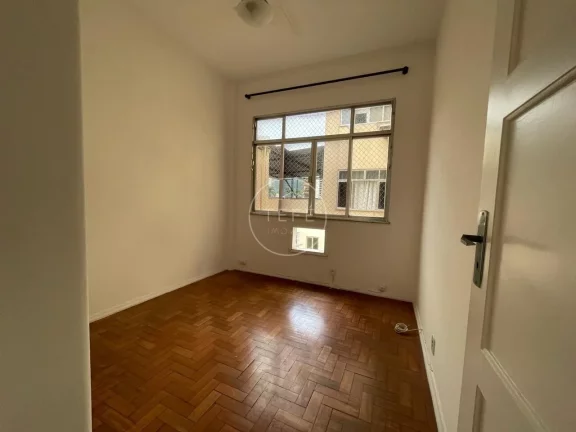 Imagem APARTAMENTO de 3 DORMTÓRIOS em BOTAFOGO - R$ 630.000 - Próximo ao metrô - Rio de Janeiro, RJ