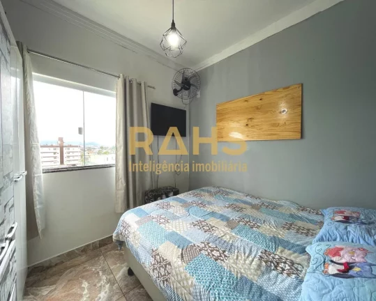 Imagem Apartamento com 2 quartos localizado no bairro Espinheiros em Joinville, próximo ao Joinville Iate ...
