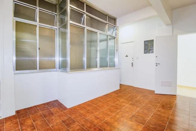 Imagem Apartamento Botafogo - 91M², 3 Dorms, Salão de Festas, Brinquedoteca, Playground, Área Verde.