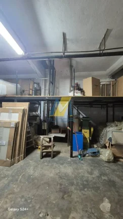 Imagem Galpão comercial/industrial com excelente estrutura e frente imponente.