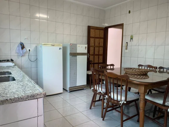 Imagem Excelente Oportunidade com conforto e a poucas quadras do mar!