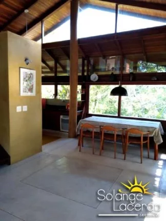 Imagem Bela e Ampla Casa - Praia do Prumirim - Rica em Madeira e Vidro - 3 Níveis - Alto Padrão.