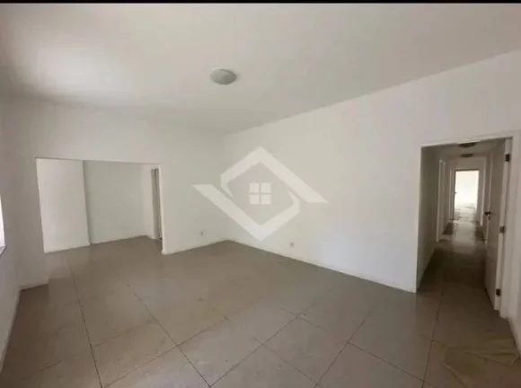 Imagem Apartamento tipo casa na av Atlantica pé na areia, estilo Garden.